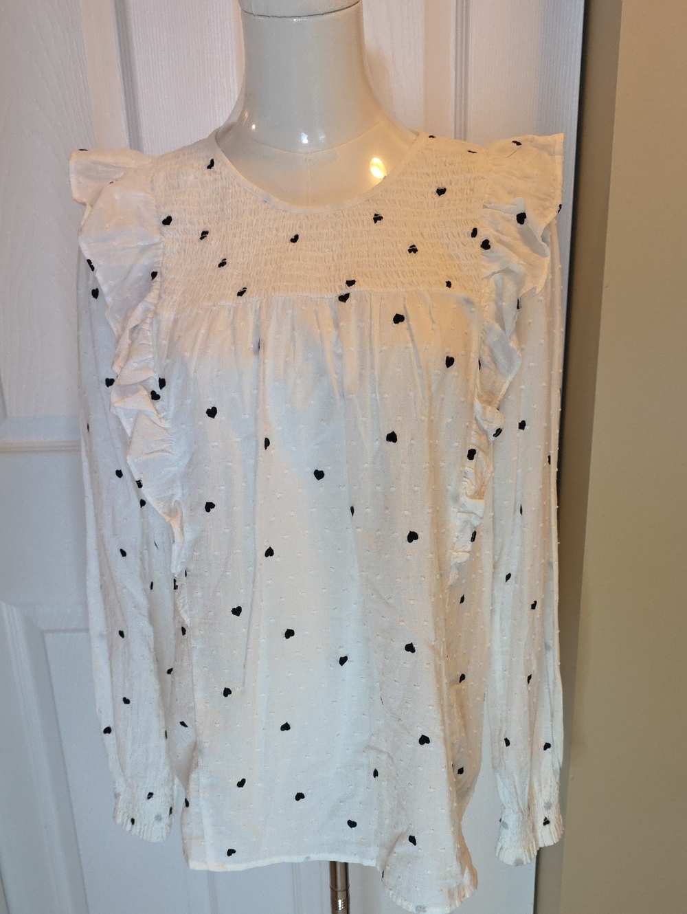 NWT LOFT White Long-Sleeve Ruffle Smocked Top with Black Heart Dots